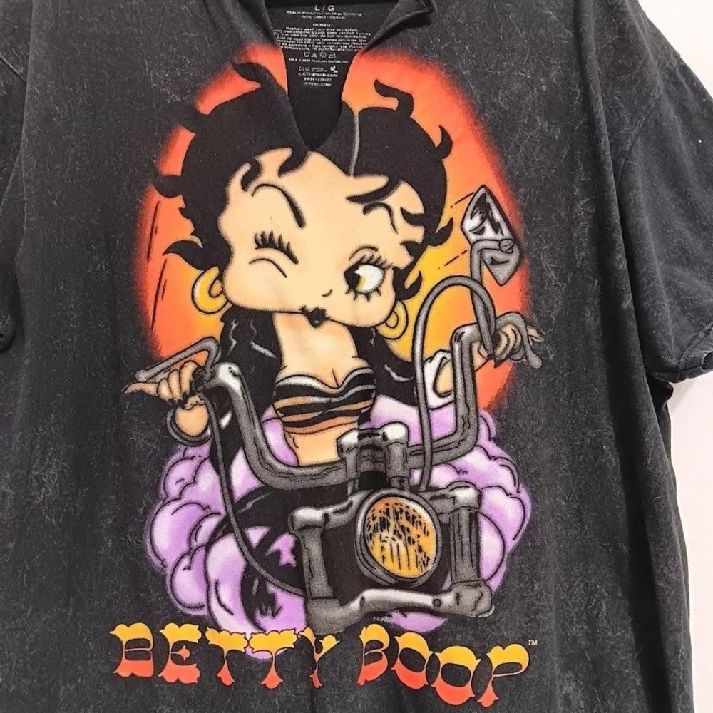 Betty Boop Shirt Womens Large‎ Black Acid Wash Graphic Airbrush Motorcycle Biker - Picture 2 of 8
